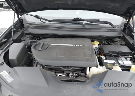 2020 Jeep Cherokee Altitude 4X4 z USA, uszkodzony, nr VIN 1C4PJMLX8LD593793